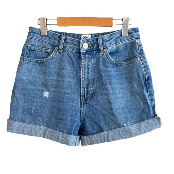 BDG Mom High Rise Rolled Cuff Jean Shorts - Picture 1 of 6
